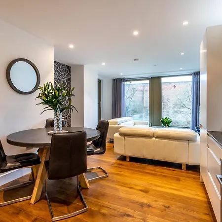 The Ebor @ Ryedale House דירה יורק