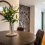 The Ebor @ Ryedale House Lejlighed