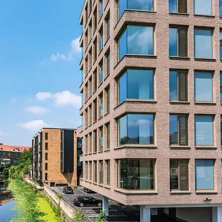 The Ebor @ Ryedale House *