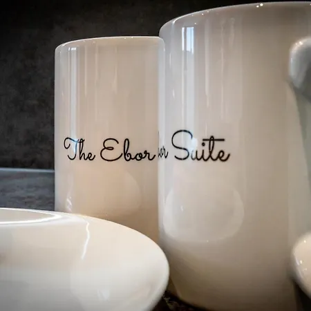 The Ebor @ Ryedale House 아파트