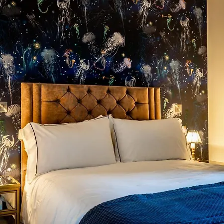 The Ebor @ Ryedale House Apartment